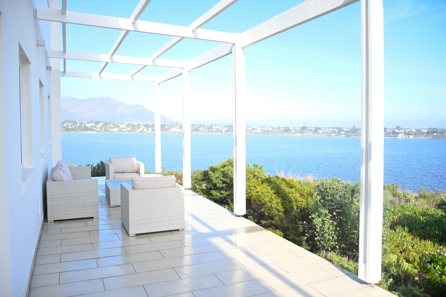 5 Bedroom Property for Sale in Benguela Cove Lagoon Wine Estate Western Cape